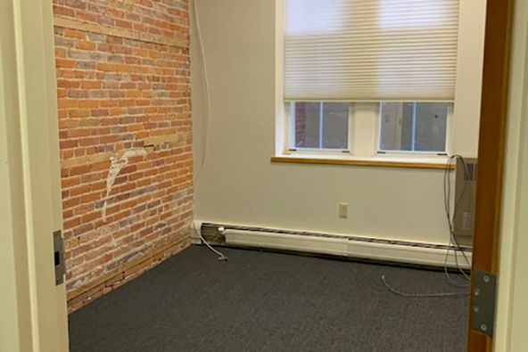 125 College, Floor 1
